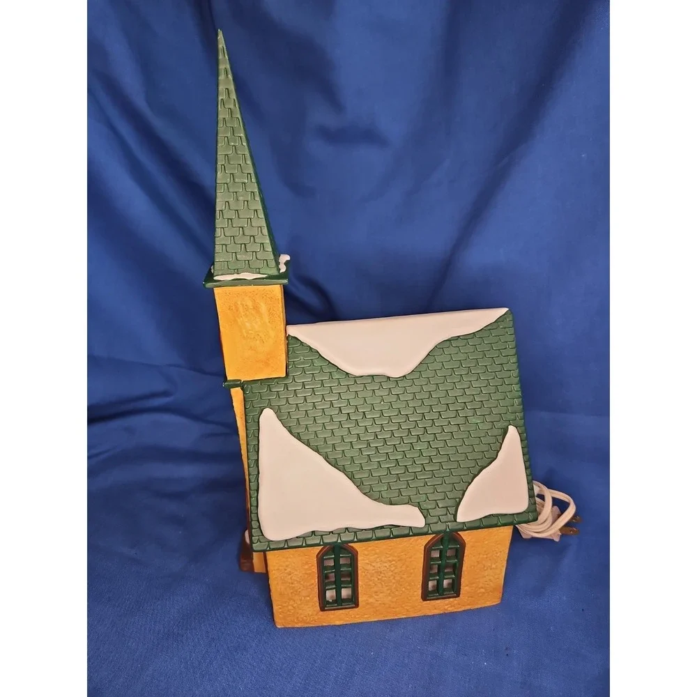 Dept. 56 Lighted Church Merry Makers Monk Mountain Chapel Vintage 14
